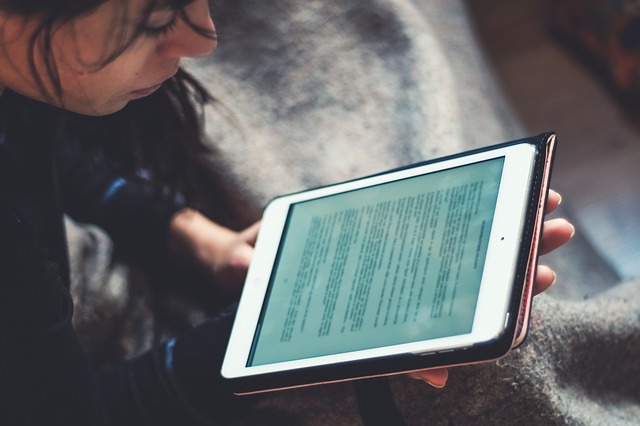 čtení z ebook.jpg