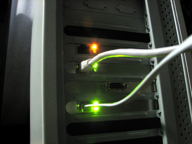 zapojený síťoví port.jpg